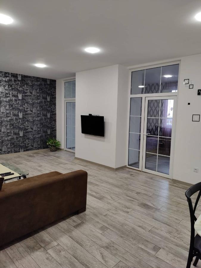 Modern Apartment In The Center With The View Of The Majestic Ararat Jerevan Exteriör bild