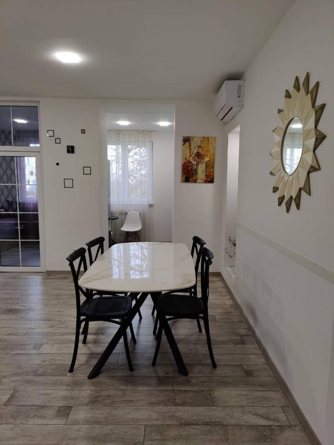Modern Apartment In The Center With The View Of The Majestic Ararat Jerevan Exteriör bild
